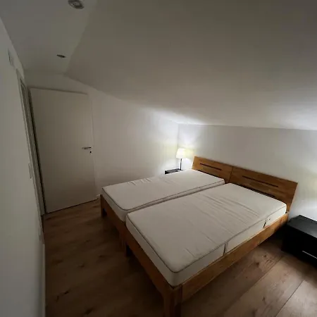 Zentrale Wohnen Im Gruenen Auf Dem Berg Apartment Biessenhofen